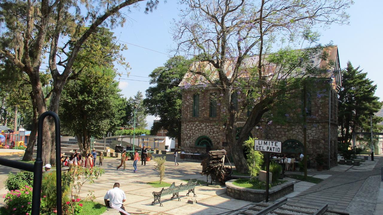 Hotel Villa Monarca Inn Zitácuaro Exterior foto