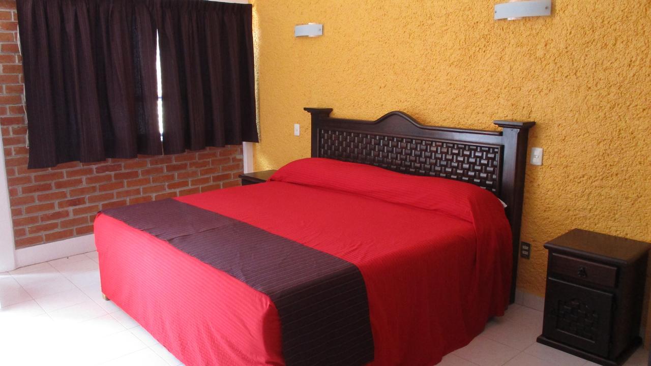 Hotel Villa Monarca Inn Zitácuaro Exterior foto