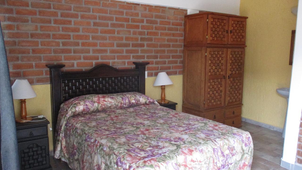 Hotel Villa Monarca Inn Zitácuaro Exterior foto