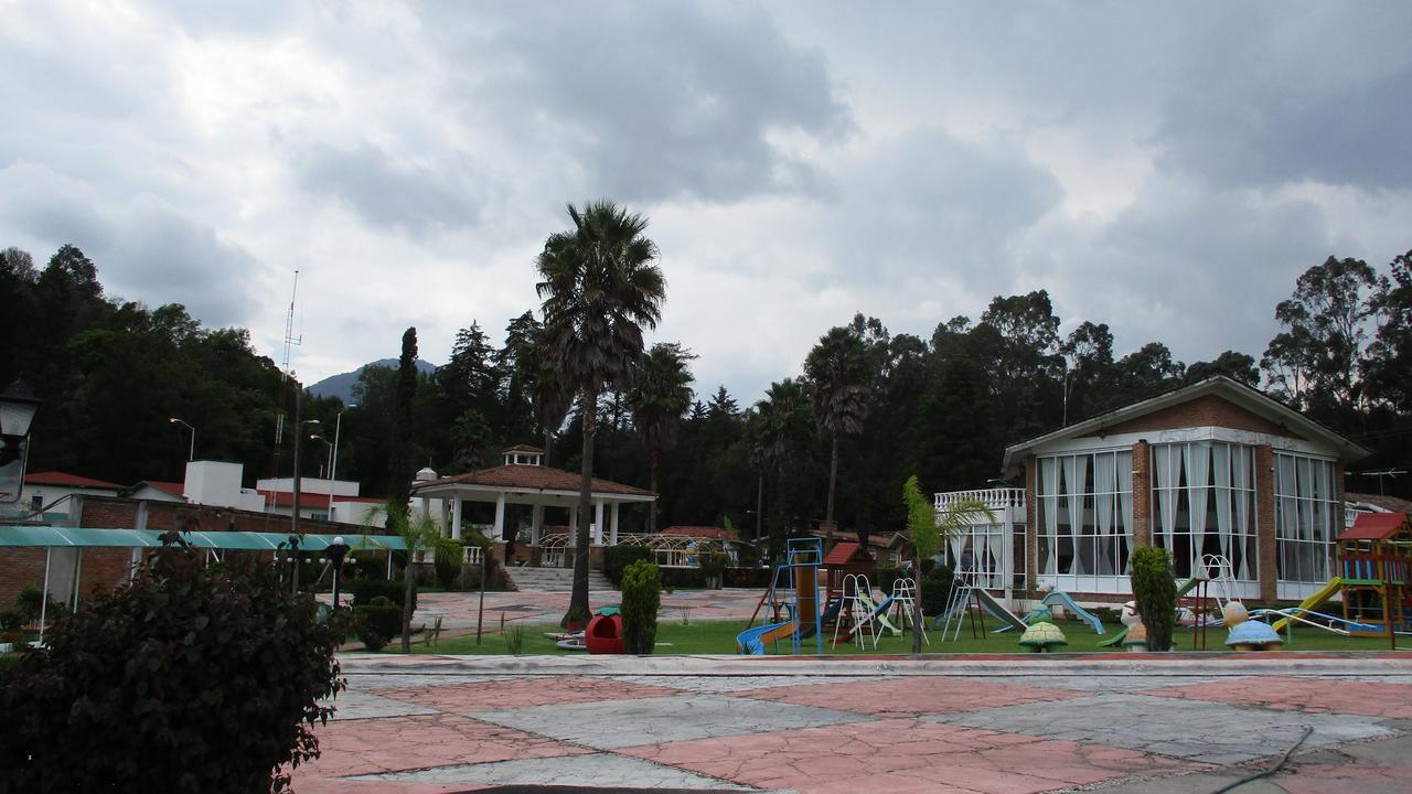 Hotel Villa Monarca Inn Zitácuaro Exterior foto
